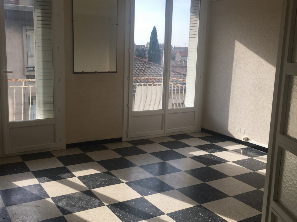 Vente Appartement 46m² 2 Pièces à Avignon (84000) - Aei Immobilier