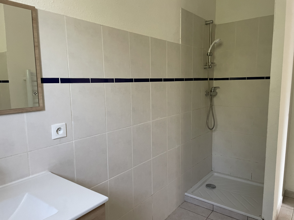 Maison 3 pièces 98 m² · au Pontet · 98 m² · 220 500 €